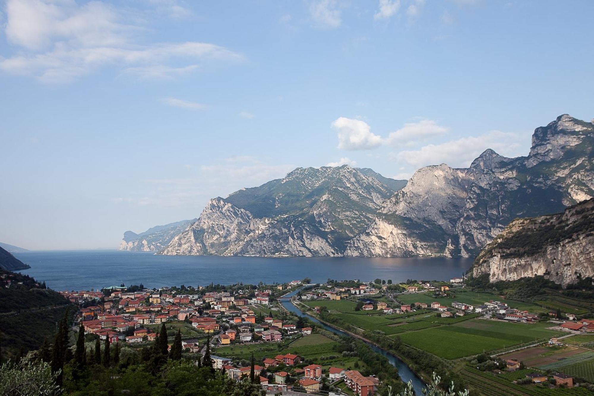 Hotel Villa Al Vento Torbole Sul Garda Eksteriør billede
