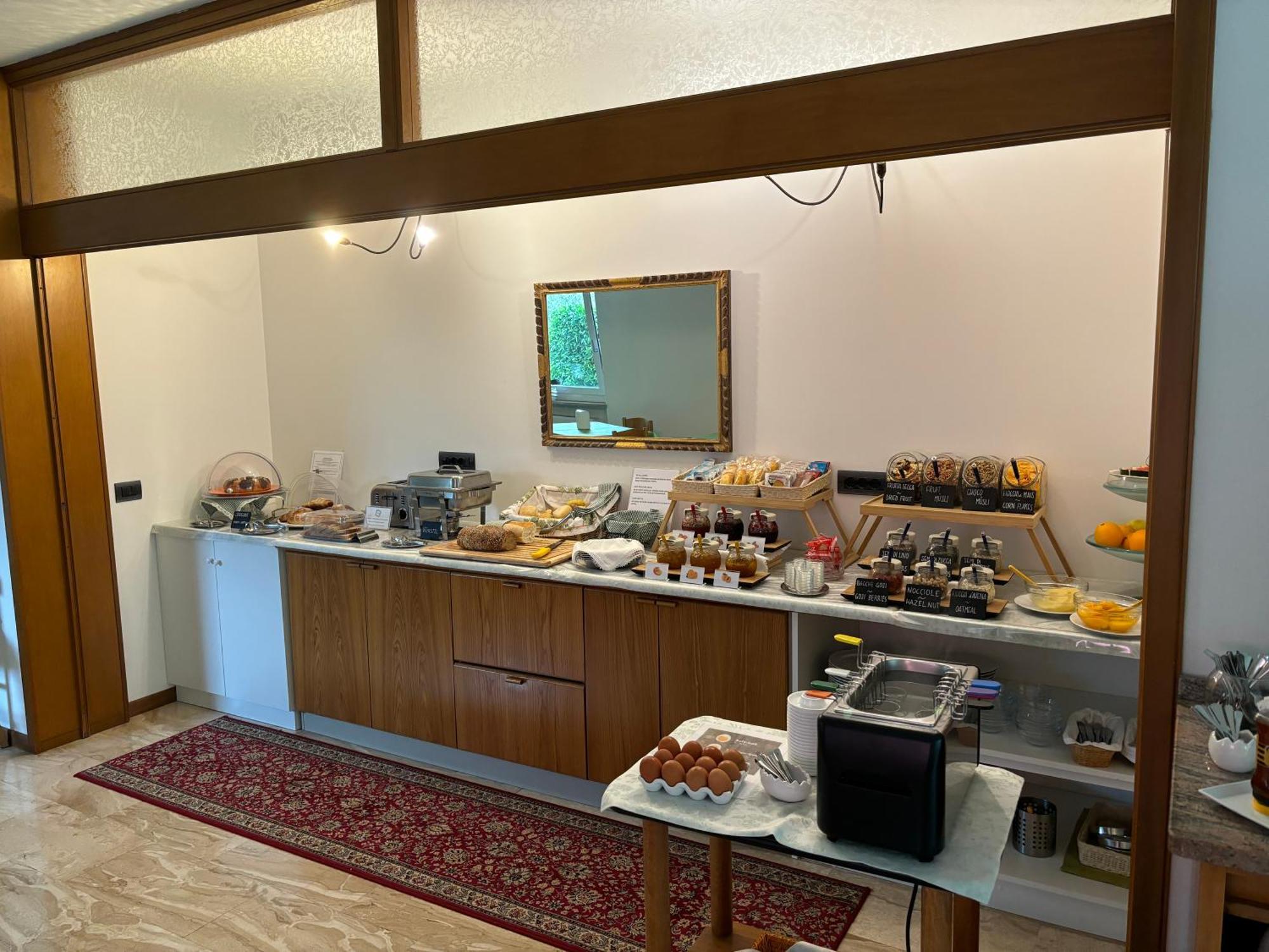 Hotel Villa Al Vento Torbole Sul Garda Eksteriør billede