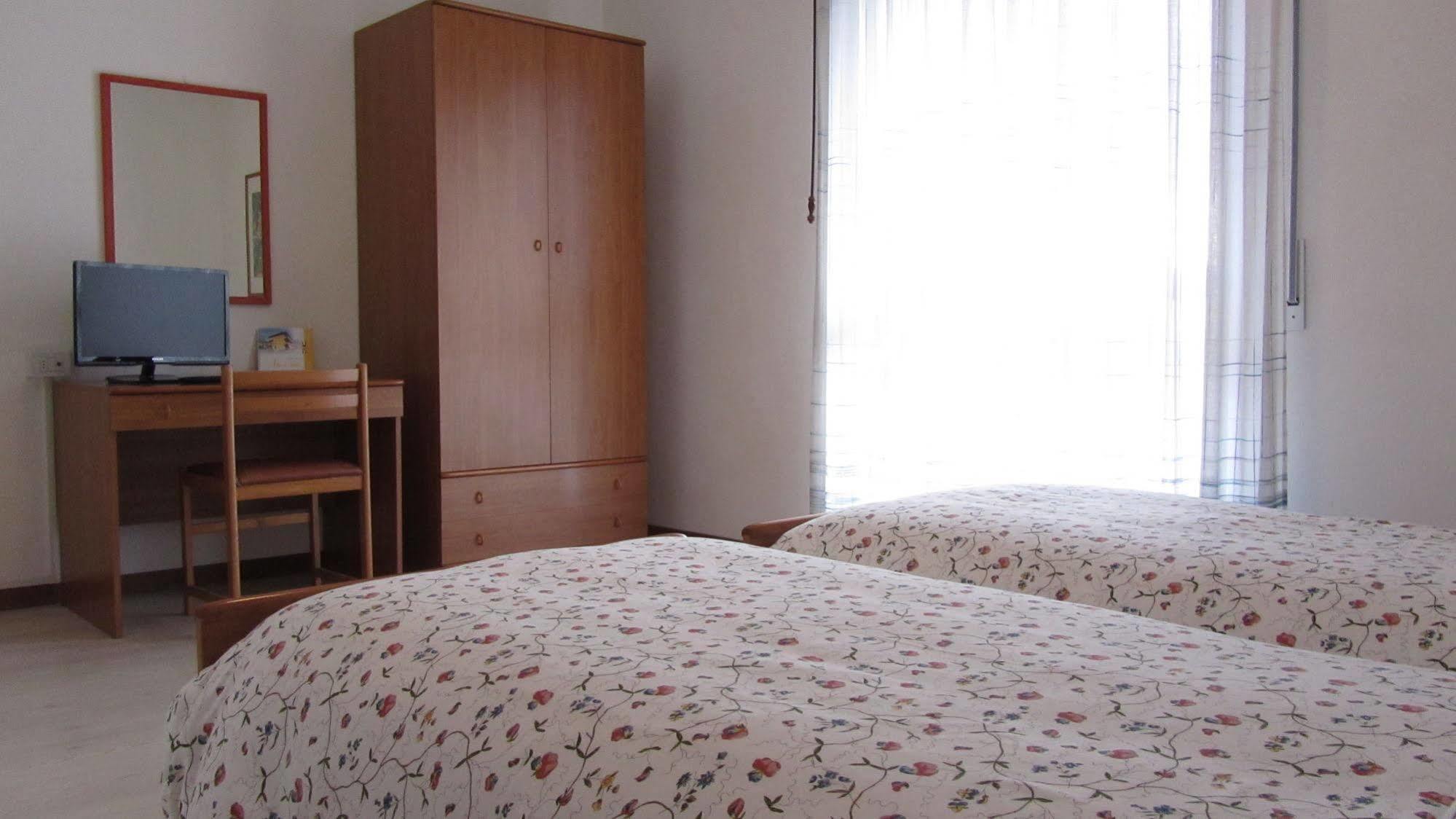Hotel Villa Al Vento Torbole Sul Garda Eksteriør billede